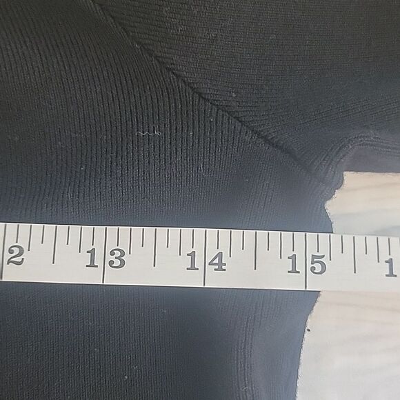 I-N-C pullover sweater black with tulle ruffle sleeves  Size L ( runs small) - Picture 9 of 10